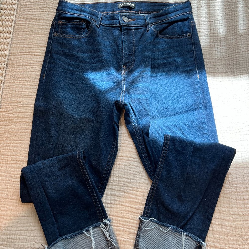 Express - Supersoft Cropped Legging - High Rise - Size 10